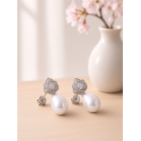 Pendientes Perlas y Flor Modelo Shizuku
